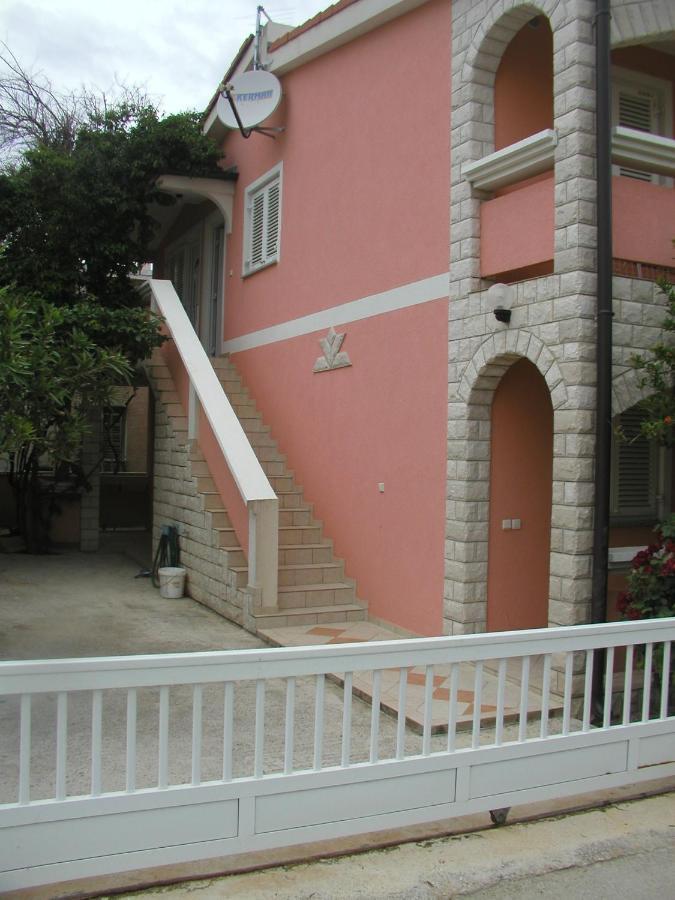 Apartments By The Sea Vir - 19323 Exterior foto